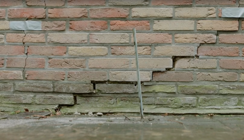 Deepinjection- verzakte woning Deepinjection- verzakte woning